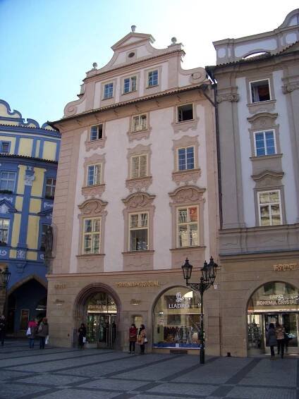 Soubor:Staroměstské náměstí 27, U vola.jpg