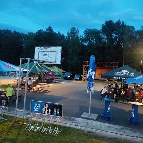 Galerie - Kemp a autokemp Dolní Morava - sportovní areál