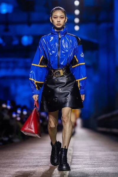 Louis Vuitton stages its first major show in South Korea