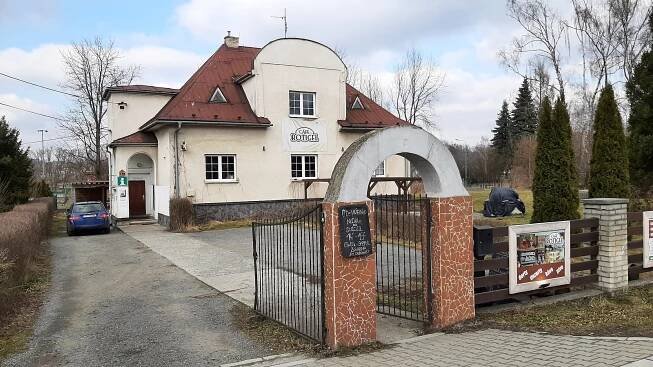Jak se provozuje kavárna v Petrovicích? Covid tu mnohé naučil, pomáhá internet