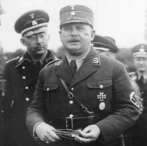 File:Ernst Röhm und Heinrich Himmler.JPG - Wikimedia Commons