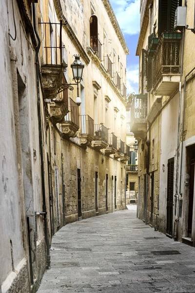 lane in Lecce