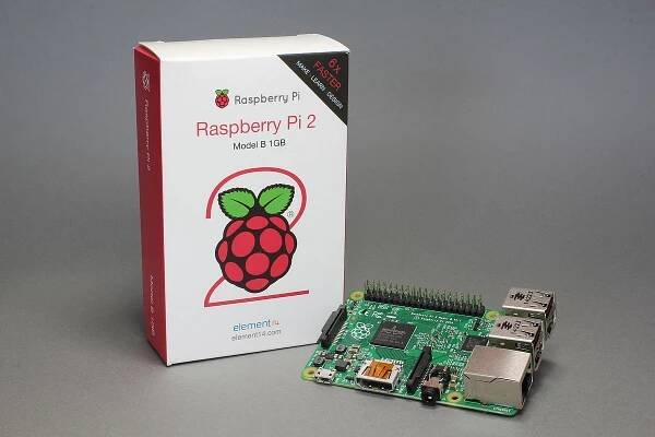 Raspberry Pi 2 B quad core 900 MHz + 1 GB RAM - OpenDisplayCase