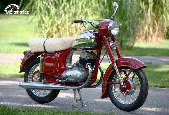 Jawa 350/354 Kývačka | Katalog motocyklů a motokatalog na Motorkáři.cz