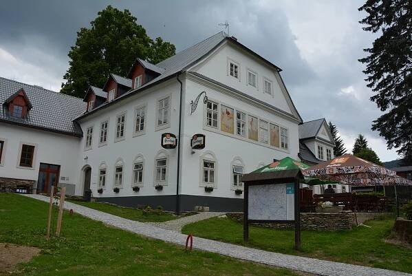 SKIAREÁL U PEKINA | Tip na výlet