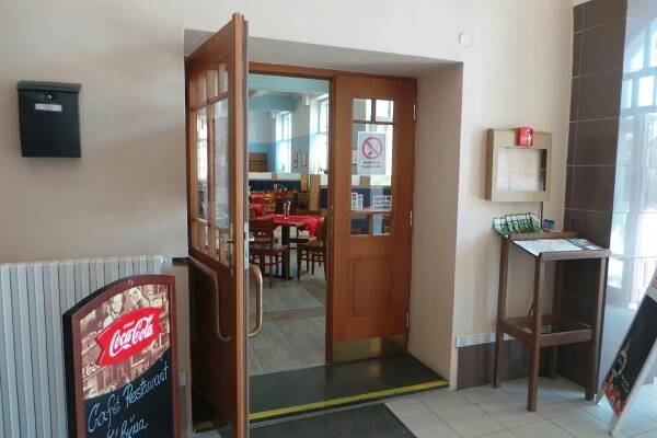 Café Restaurant Záložna foto 2