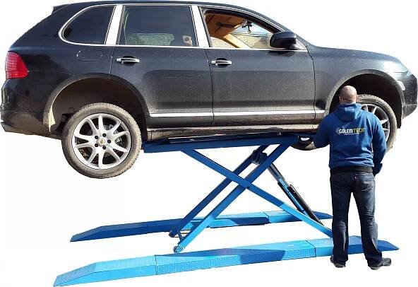 Golemtech Nízkozdvižný zvedák 2700 kg