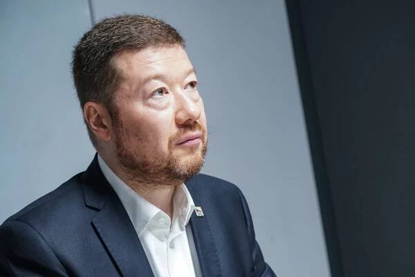 Šéf opoziční SPD Tomio Okamura