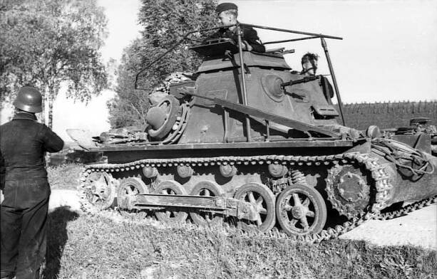 Sd.Kfz. 265 Panzerbefehlswagen - Wikipedia