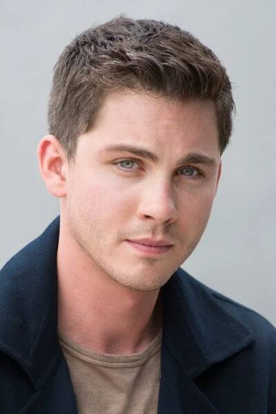 Logan Lerman herec