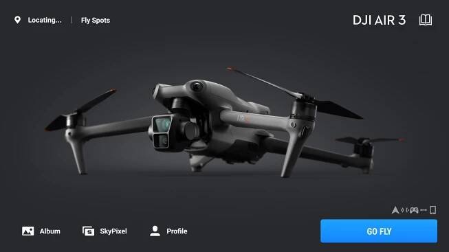 Obrazovka oladače (aplikace DJI Fly) po startu a navázání rádiového spojení s dronem