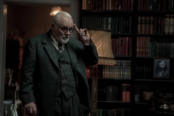 Freud vs. Lewis: Poslední sezení (2023)