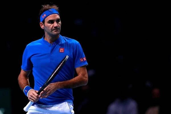 Federer zničil na Turnaji mistrů Thiema a drží naději na postup. Anderson deklasoval Nišikoriho
