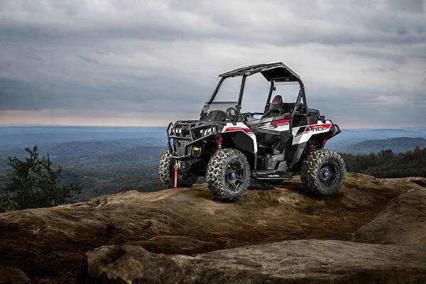 2015-Sportsman-Ace-white-location-1394