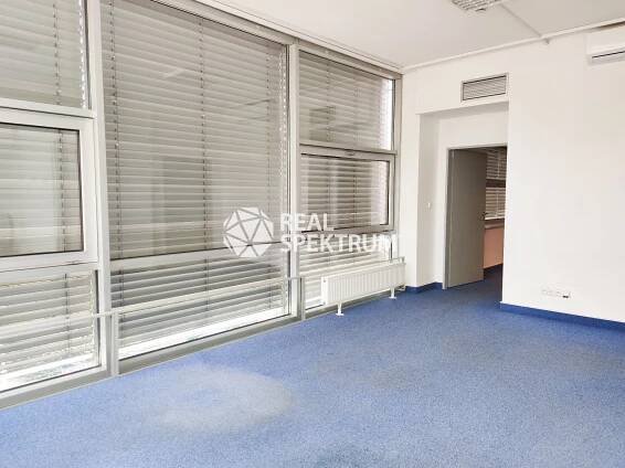 Pronájem kancelářských prostor 174 m2, ulice Lidická, Brno