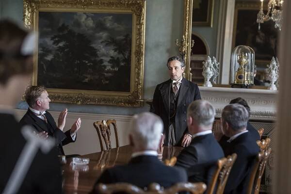 Pan Selfridge - Epizoda 5 - Z filmu - Raymond Coulthard, Aidan McArdle