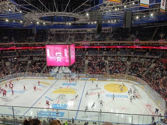 Fotografie - O2 arena Praha - 28.11.2023