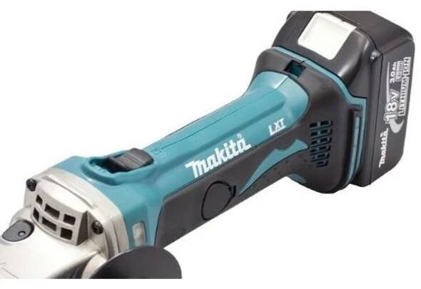 Makita DGA452Z