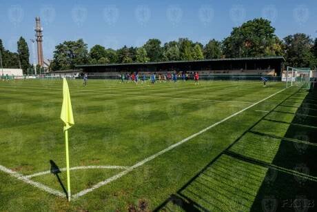 Zlatá jízda dokončena. Neratovice-Byškovice ovládly 4. ligu, skupinu B | FOTBAL.CZ