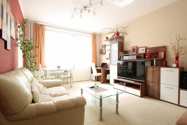 Pronájem bytu 1+1 31 m², Hekrova, Praha 4 - Háje