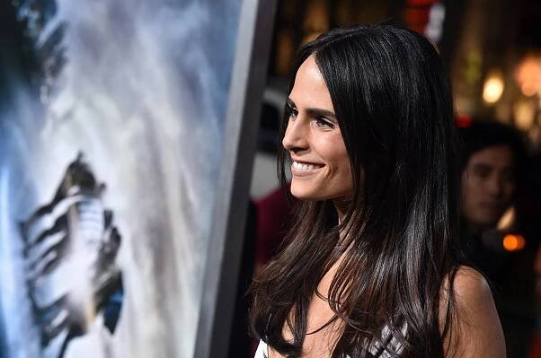 Jordana Brewster - Projekt minulost - Z akcí