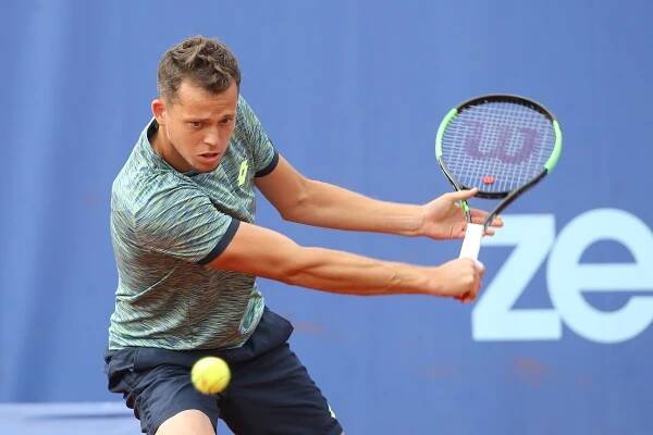 Pavlásek je ve druhém kole kvalifikace French Open, soupeř mu vzdal