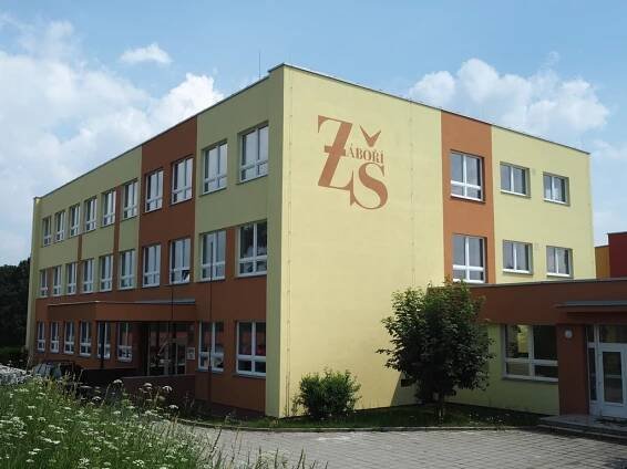 Zateplení ZŠ, sportovní haly a školní jídelny Záboří, okr. Strakonice - Miras