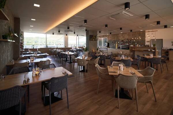 Restaurace Preegl | OREA Resort Santon Brno