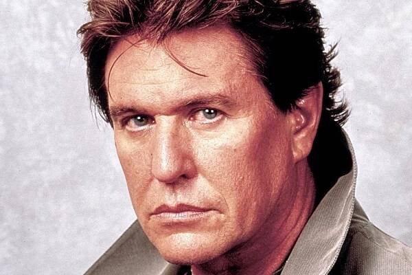 14-astounding-facts-about-tom-berenger