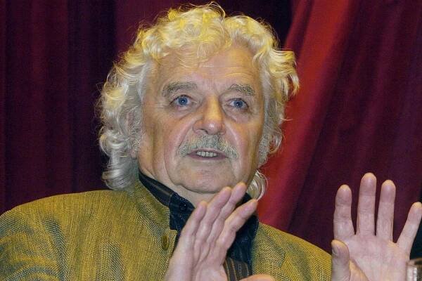15 let bez Ladislava Smoljaka: Jak vypadají a co dělají jeho děti? Dcery znáte z filmu, syny z politiky