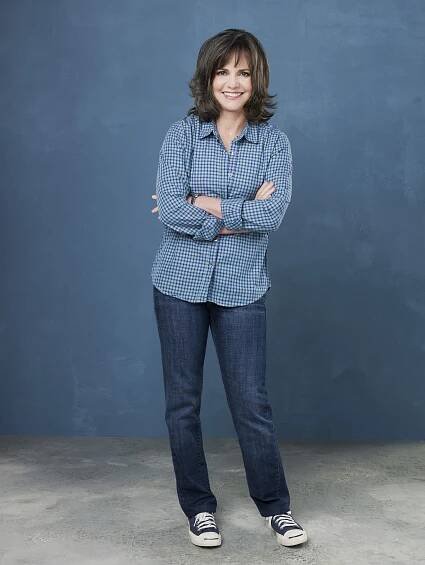 Bratři a sestry - Promo - Sally Field