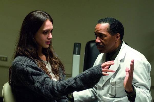 Jessica Alba, Obba Babatundé - Oko - Z filmu