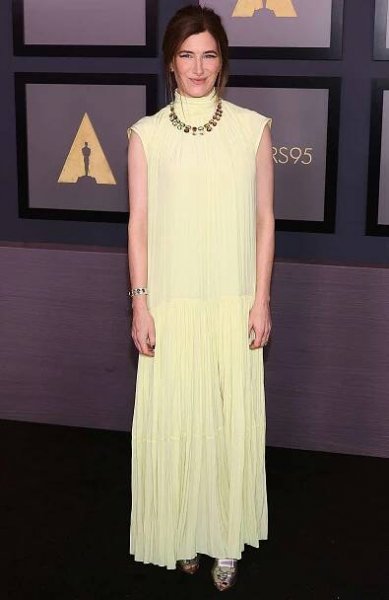 Kathryn Hahn attends the Academy of Motion Picture Arts and Sciences 13th Governors Awards at Fairmont Century Plaza on November 19, 2022 in Los Angeles, California.