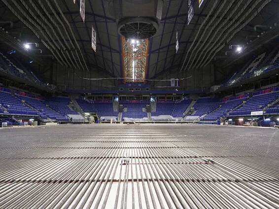 steel aréna