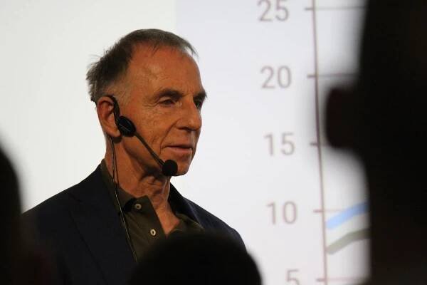 Rainer Zitelmann: Hitler sa pokladal za sociálneho revolucionára a budoval príkazovú ekonomiku