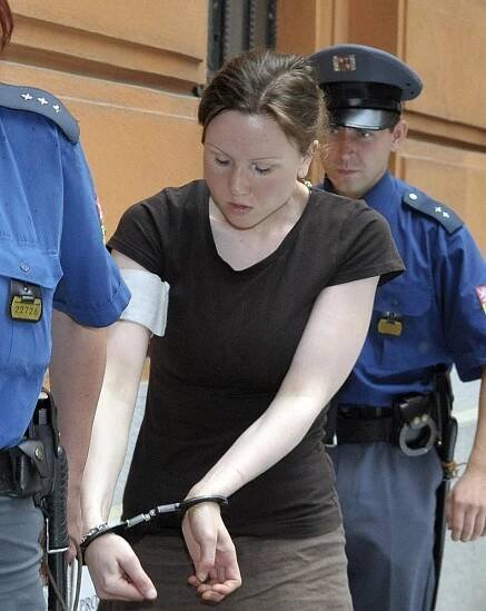 Znalec: Ondřejova lékařka mohla jizvy vidět
