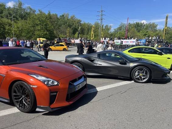 Víkend na Ostravsku: automobilové závody, fotbalové derby, street food festival