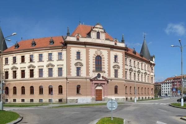 Krajský soud v Českých Budějovicích bude v pověření řídit Jiří Šťastný - Zprávy - Advokátní deník