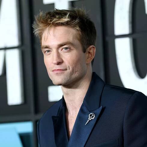Robert Pattinson is bringing back '00s frosted tips