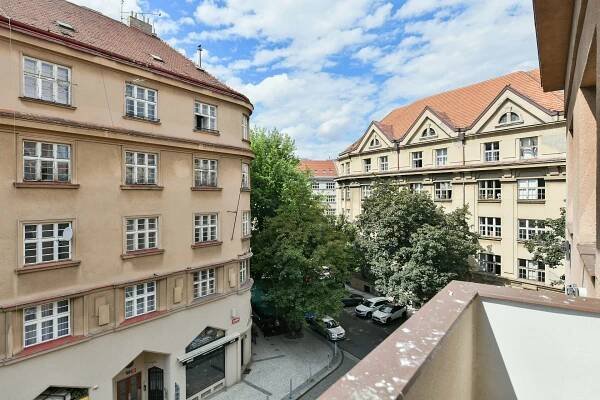 Na Hutích, Bubeneč - Praha 6 | Prodej, Byt, 2+1, 67 m²