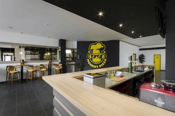 Monkey Pizza