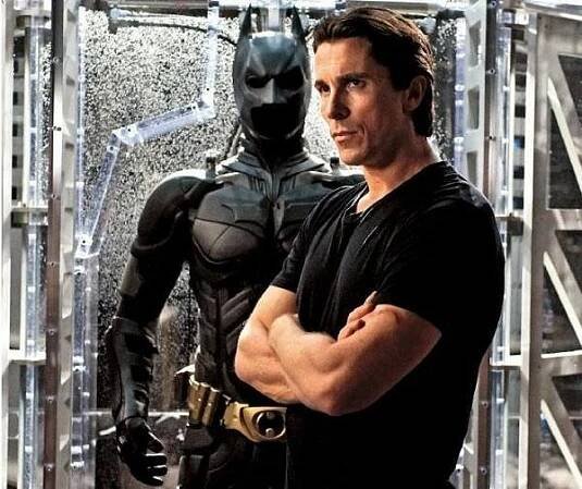 Závěrečný díl batmanovské trilogie naservíruje divákům akční podívanou a oscarové obsazení