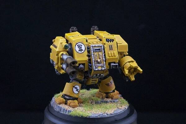 Painting Guide – Imperial Fist Dreadnought