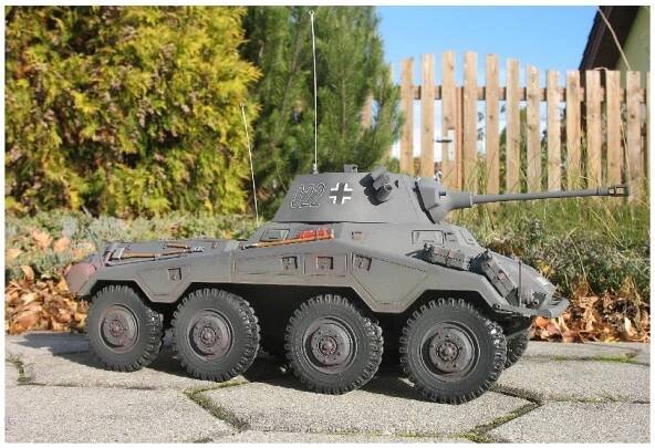 Sd.Kfz. 234/2 Puma 1/16 - stavba modelu na zákazku - HT model