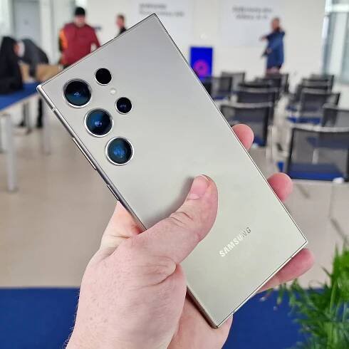 Nejlepší mobily 2024: Samsung Galaxy S24 Ultra vyhrál náš TEST
