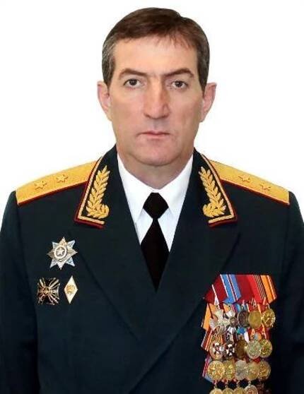 Kalojev, Chasan Bekovič : K