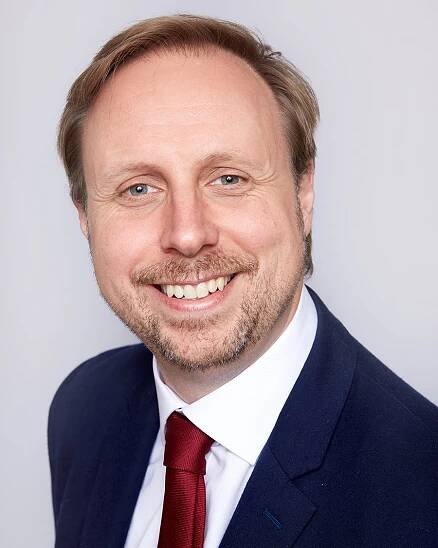 Dan Johnston headshot