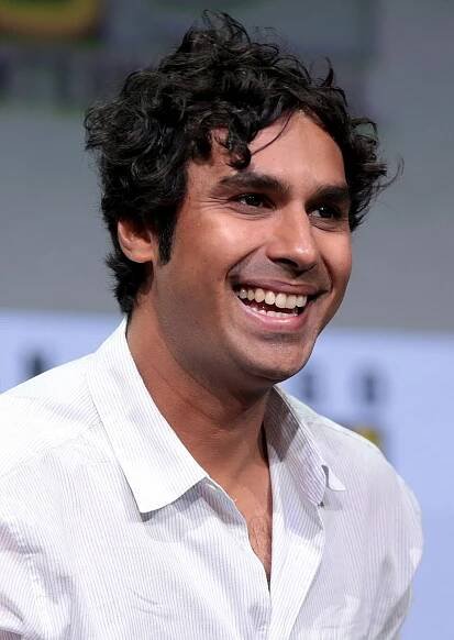 Soubor:Kunal Nayyar by Gage Skidmore.jpg