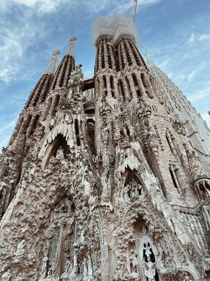 Traveling Spain beyond Madrid’s City Center - Meddeas