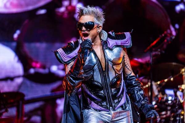 Queen + Adam Lambert: A Rhapsody in Chicago
